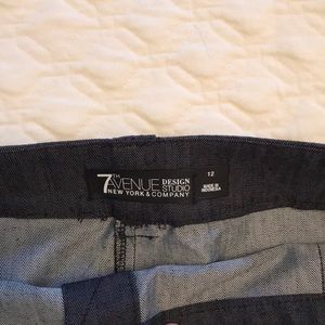 New York & Company Skirts - NWOT- New York &Co mini skirt New York & Company Skirts - NWOT- New York &Co mini skirt